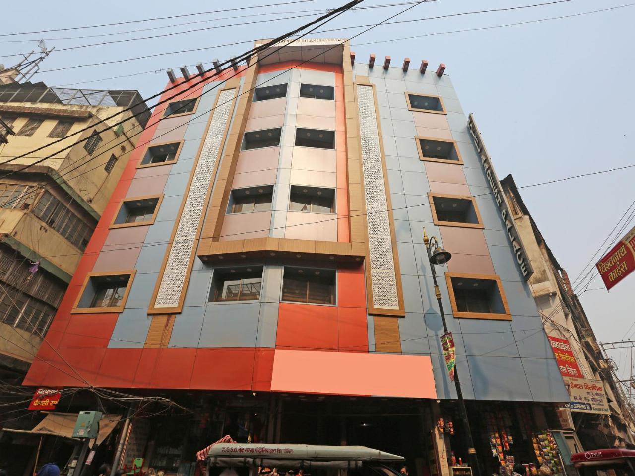 Oyo 10338 Hotel Aadesh Palace Váránaszi Kültér fotó